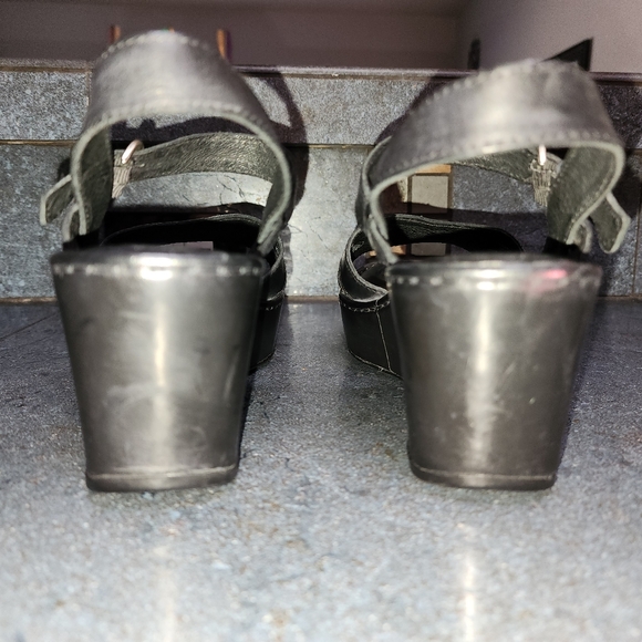 Born Du Juor Leather Wedge Sandles Women's size 9 - Picture 3 of 7